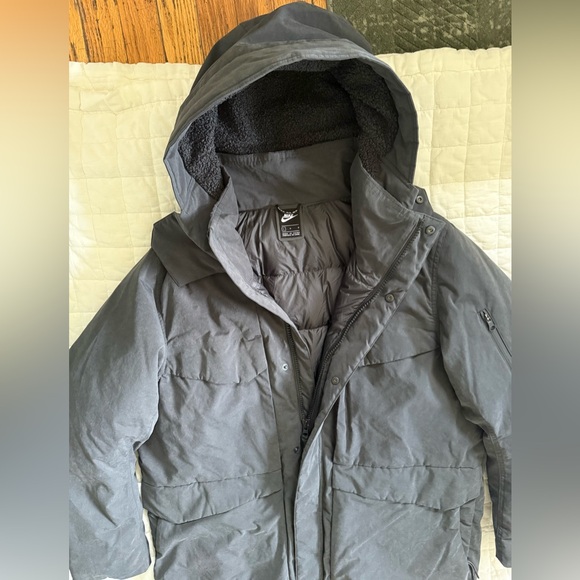 New Nike snow Jacket Sportswear Tech Pack Down Fill Parka Dark Grey Men's Coat - Picture 10 of 16